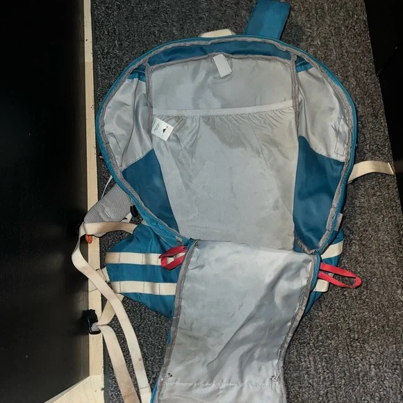 Blue Hiking Backpack - Picture 4 of 4